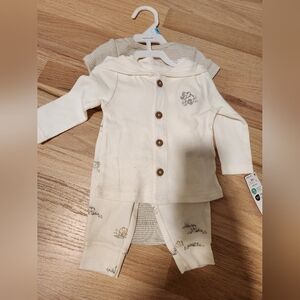 Carter's White Baby Outfit with Animal Design